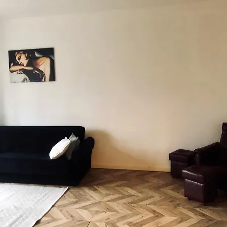 Prudentia Anin Economy Apartament