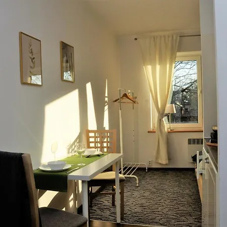 Prudentia Anin Economy Apartment Warsaw