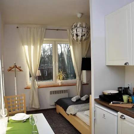 Prudentia Anin Economy Varsavia